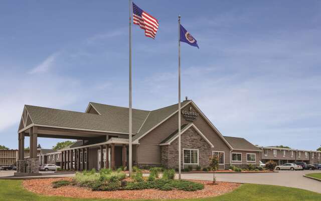 Country Inn & Suites by Radisson, Woodbury, MN