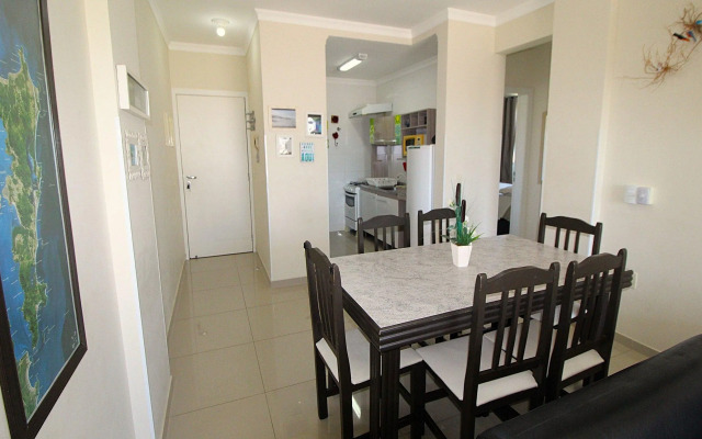 1009 - Apartamento para Locação em Bombinhas