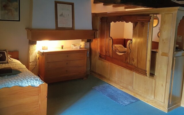 Le CDV - Bar Lounge & Chambres Insolites