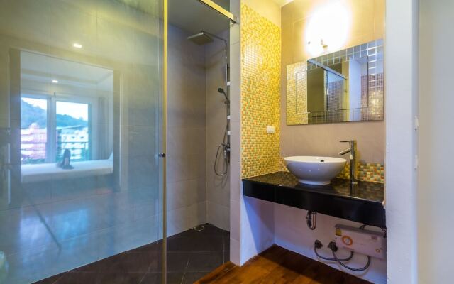 Heaven Lagoon Apartments by Lofty