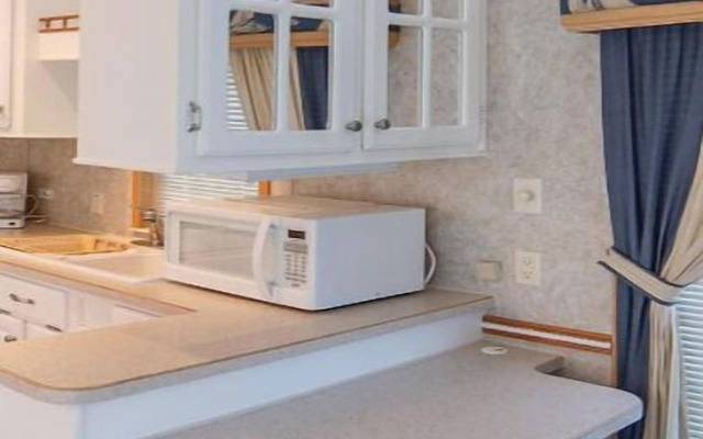 Narrows Too Camping Resort