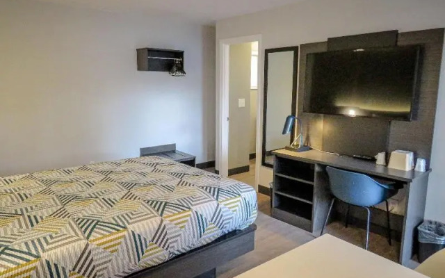 Motel 6 Tigard OR - Portland Southwest