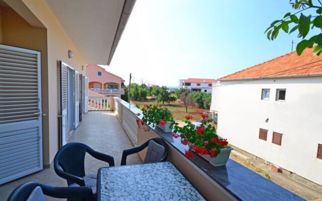 Apartment Dević Zadar/Sukošan