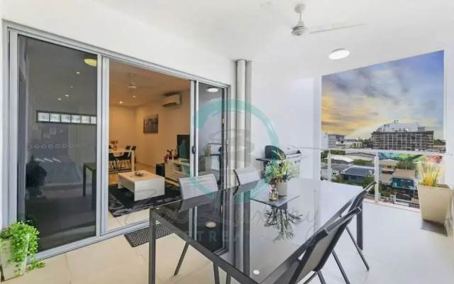 ZEN CENTRAL BLISS - 2BR Holiday Retreat