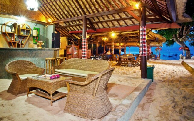 Lumbung Bali Huts