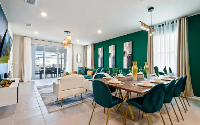Spacious Family Getaway at Windsor Island Resort