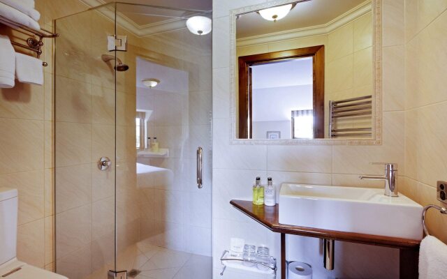 Grand Arden Monaco Nelson