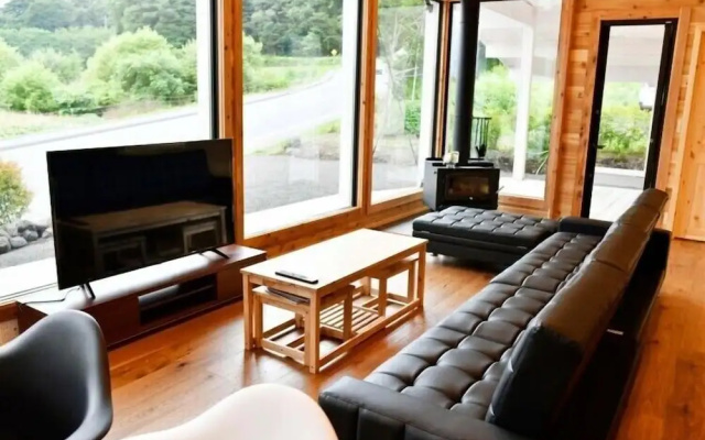 Polar House Nishikaruizawa 1 – Guest Rooms – Karuizawa