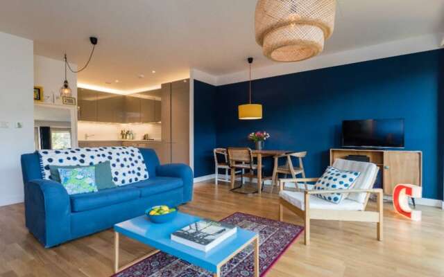 Bright 2 Bedroom Flat By Elephant And Castle