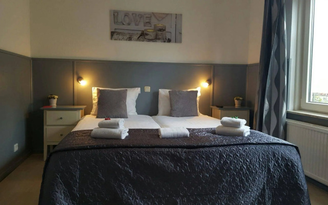 Hotel Dupuis