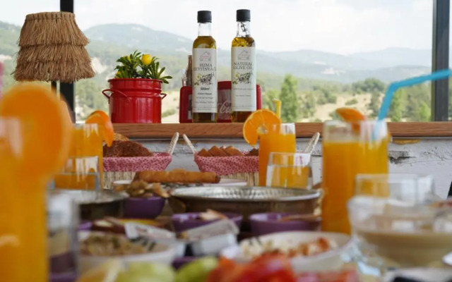 Kandybos Eco Farm Village