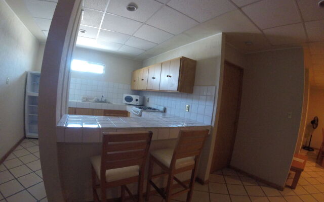 Hotel Suites Victoria