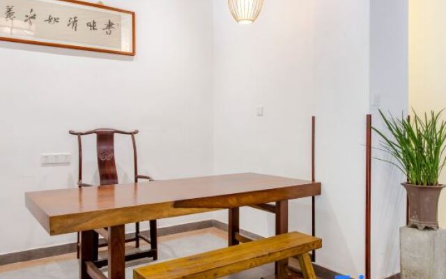 Yuliang Old Town Inn