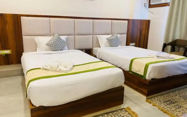 Hotel Maa Laxmi Palace