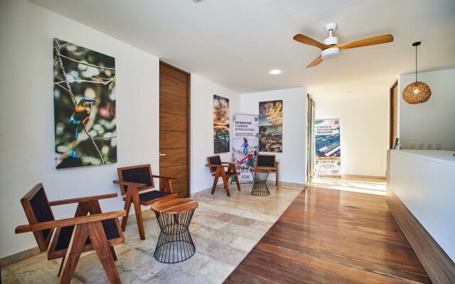 Brava Towers 101 Swim up By Lockey