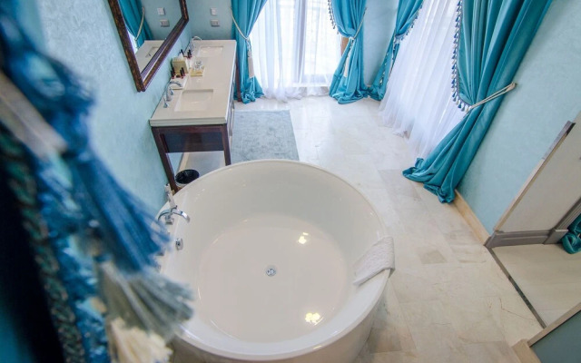 Phoenicia Boutique Hotel & Casino - Adults Only