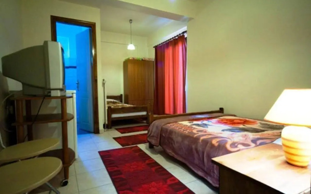 Pavlou Rooms