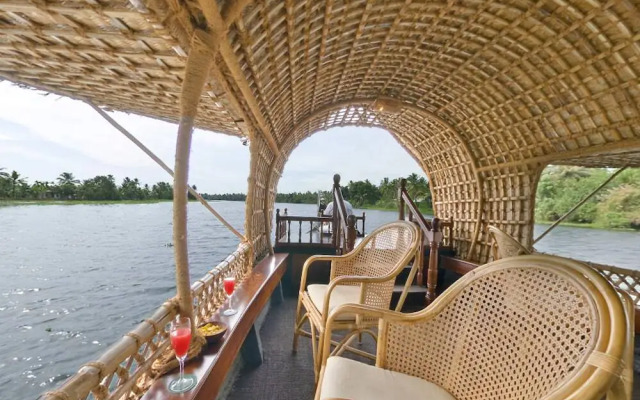 The Oberoi Motor Vessel Vrinda, Kerala