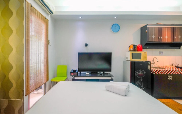Comfy and Minimalist Studio at Pakubuwono Terrace Apartment