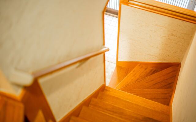 Sakuragawa No Hakugetu Osaka Castle Villa