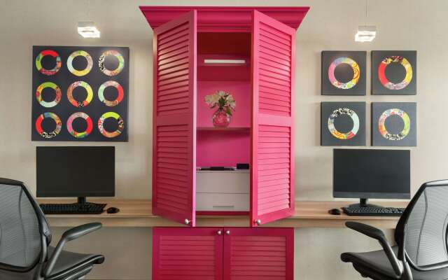 Home2 Suites by Hilton Overland Park