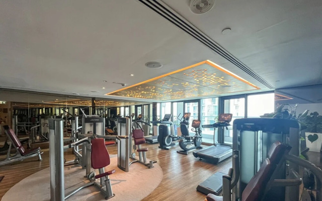 2BR Apt at Paramount with Stunning Views