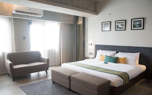 Upper Story Serviced Apartments