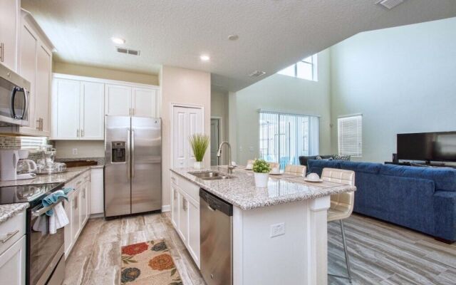 Storey Lake-5 Bedroom Pool Home-1663ST
