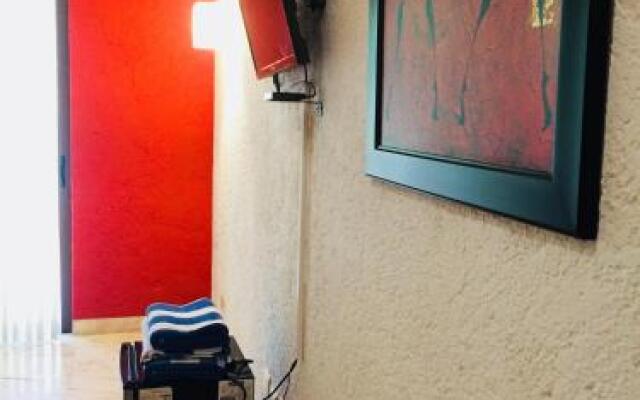 Latinos Luxury Suites