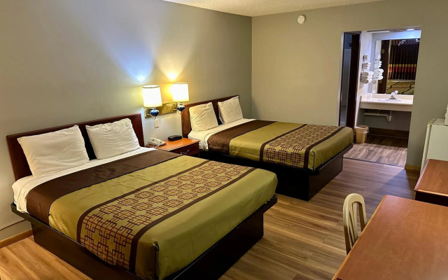 Thunderbird Motor Inn Baraboo