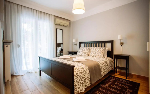 Luxurious & Modern | Walk Everywhere | 5★ Amenities