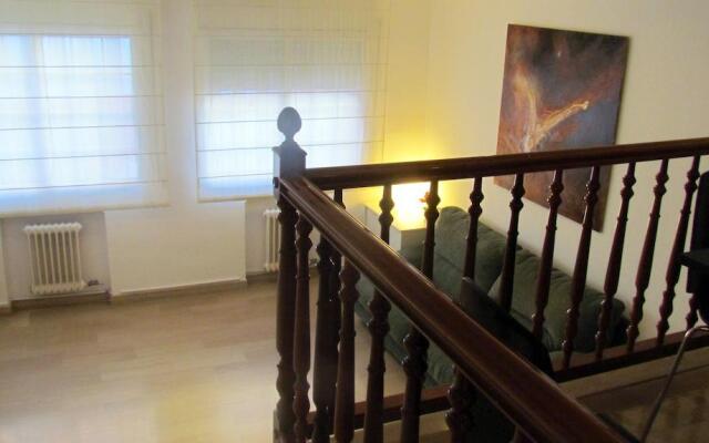 Townhouse Barcelona Stadium