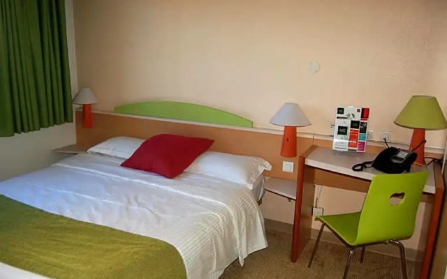 Sweet Home Hotel