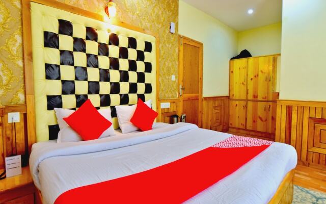 Oyo 36558 Hotel Raxit Inn