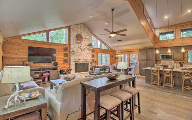 Chic Pinetop Retreat w/ Separate Apartment!