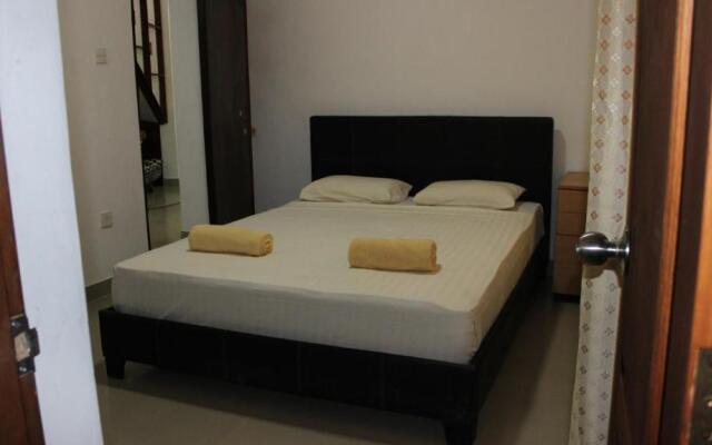 Kandy Waters Hotel
