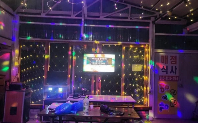 Youngwol River and Stars Pension