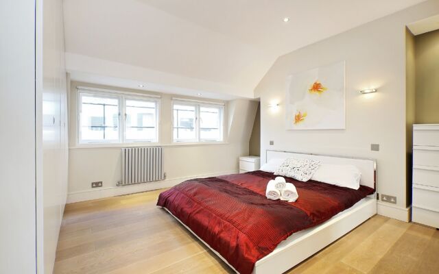 Trafalgar Square - Piccadilly Circus Apt