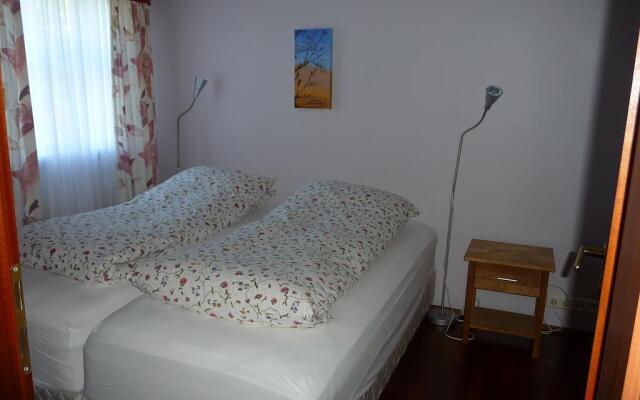 2cozyapartments.com