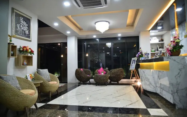 Happy Room Hotel