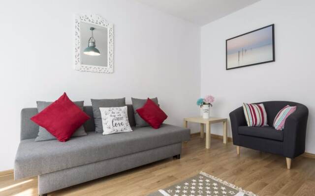 ClickTheFlat Royal Park Apartment