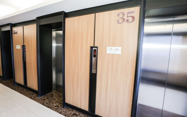 OYO 93447 City Rooms Apartment