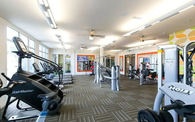 Kasa Tempe Apache District Apartments