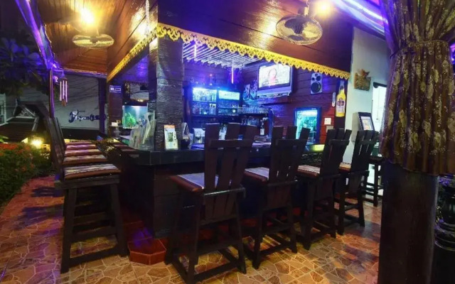 Patong Sunbeach Mansion