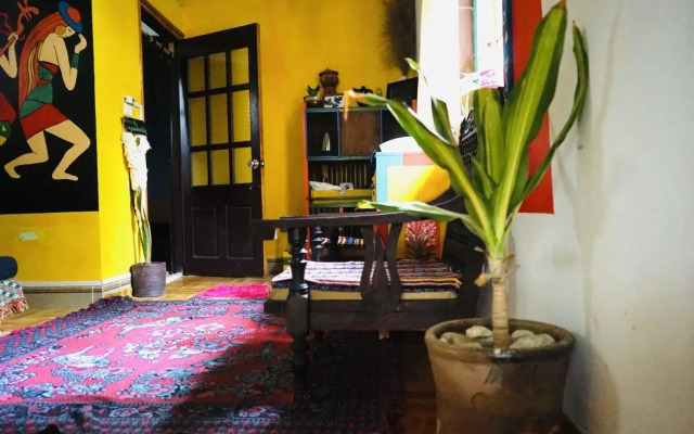 Saigonese Trekking House - Hostel