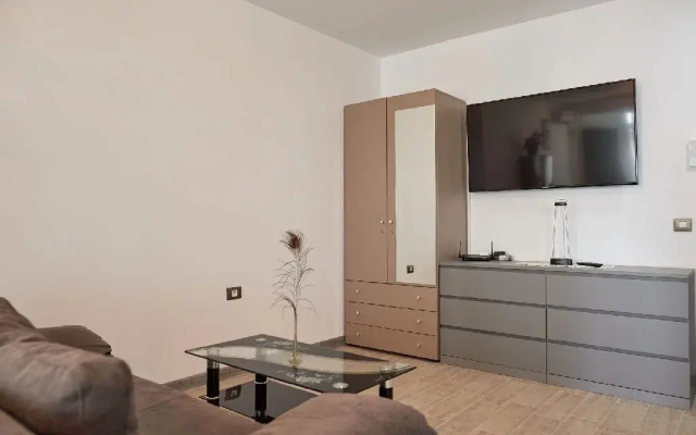 Apartamente Alezzi cm