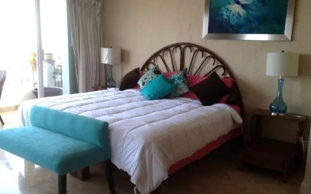 Ocean View Bugambilias