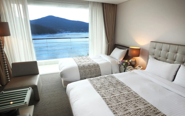 Riviera Hotel Geoje