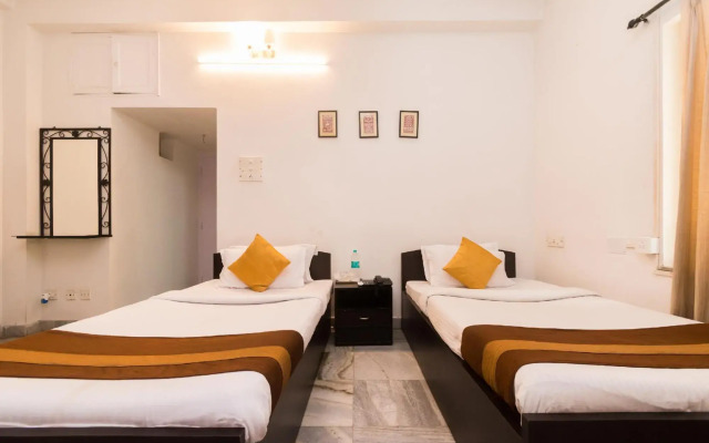 OYO 8362 Guest Accommodation Karunamoyee