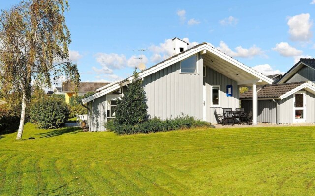 Serene Holiday Home in Funen on Beach